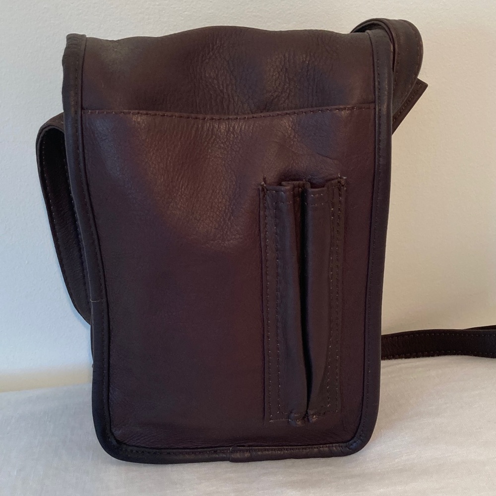 Romag Crossbody Brown buttery Leather Bag - Picture 4 of 17